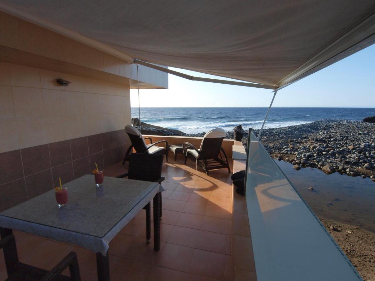 Sunrise Directly At The Sea Apartment La Mareta ภายนอก รูปภาพ