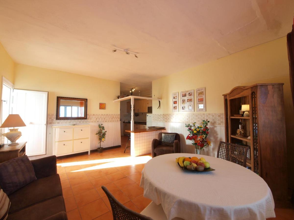 Sunrise Directly At The Sea Apartment La Mareta ภายนอก รูปภาพ